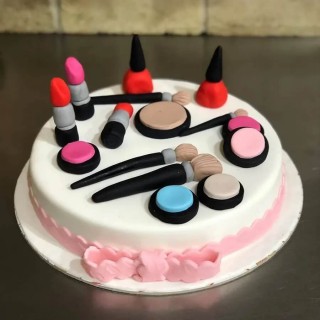Τούρτα γενεθλίων make up
